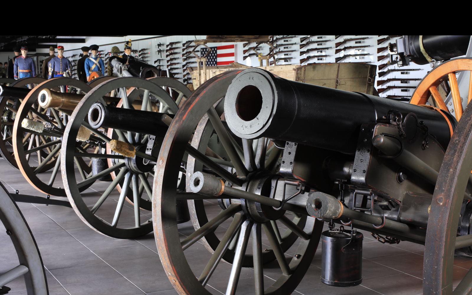 Institute of Military Technology collection, photograph 1
